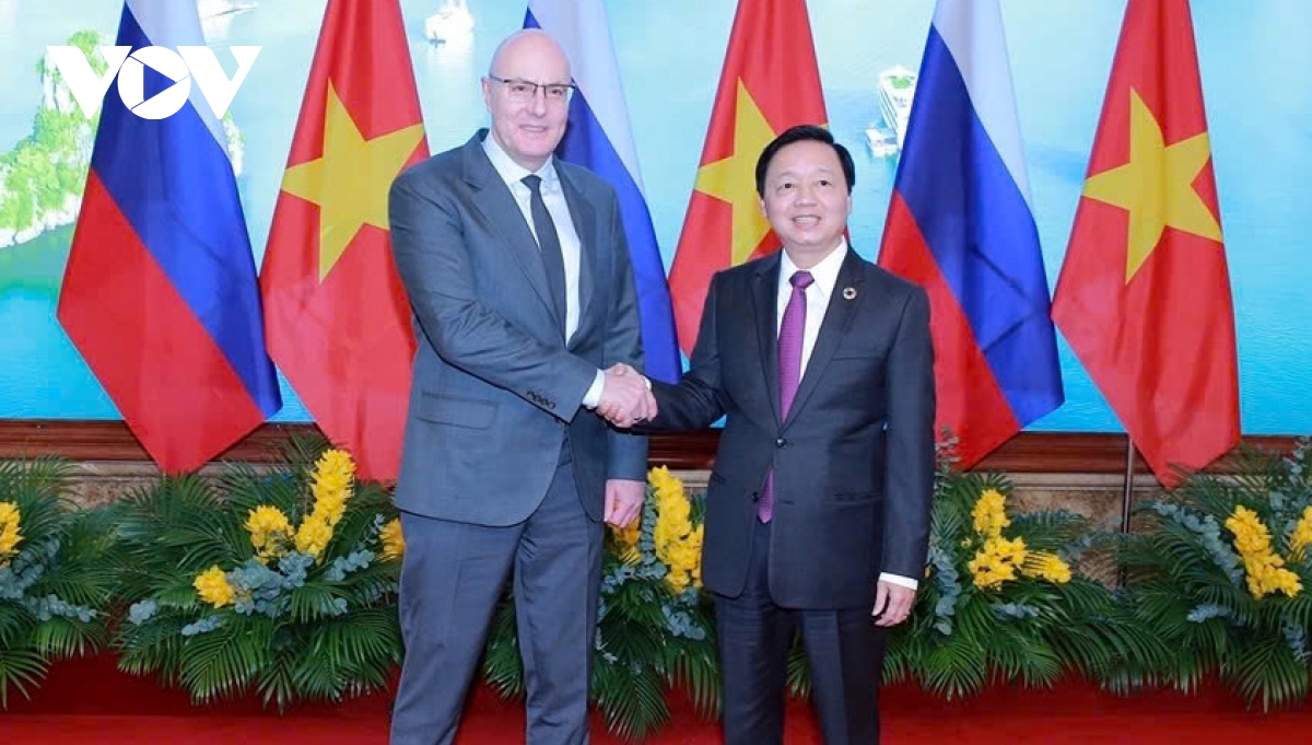 Russian Deputy PM Nikolayevich Chernyshenko visits Vietnam